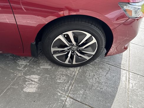 Used 2021 Honda Accord EX-L image 12