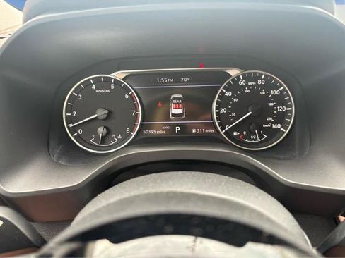 Used 2023 Nissan Rogue SV AWD/4WD image 20