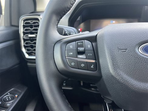 New 2025 Ford Ranger XLT image 10