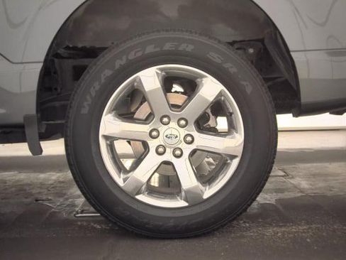 Used 2021 Ford F150 XLT w/ Equipment Group 302A High RWD image 9