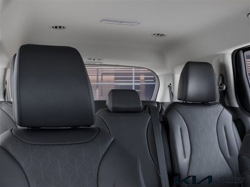New 2026 Kia Carnival LXS FWD image 27