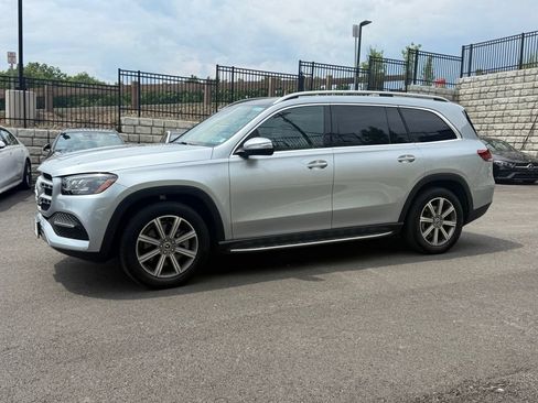 Used 2023 Mercedes-Benz GLS 450 4MATIC image 4