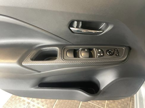 Certified 2025 Nissan Versa SV w/ Trunk Package image 11