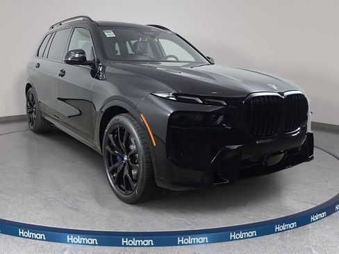New 2026 BMW X7 xDrive40i image 3