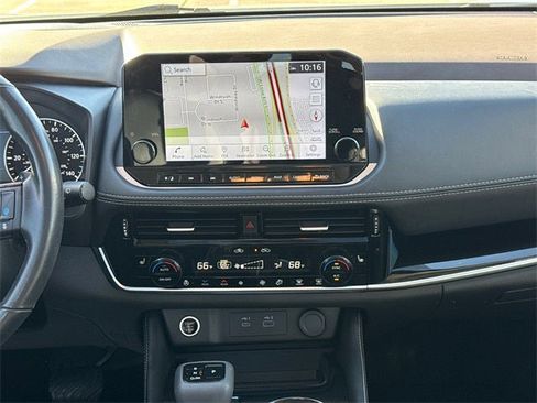 Certified 2023 Nissan Rogue SL w/ SL Premium Package image 16