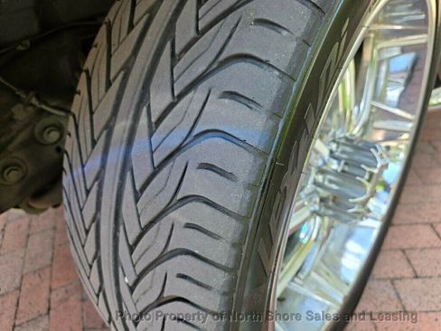 Used 2007 HUMMER H2 image 25