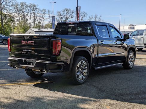 Certified 2023 GMC Sierra 1500 Denali w/ Denali Reserve Package AWD/4WD image 7