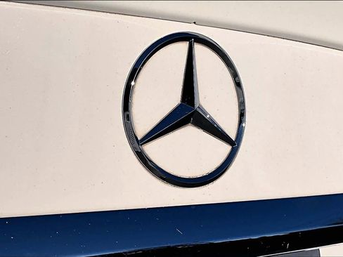 Used 2017 Mercedes-Benz C 300 Sedan image 31