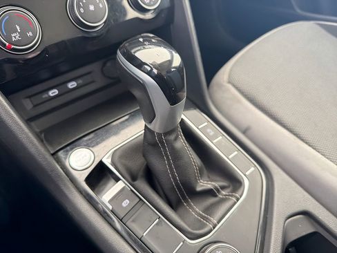 Certified 2024 Volkswagen Taos S AWD/4WD image 29