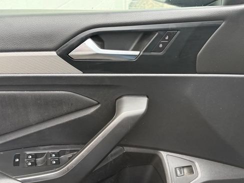 Used 2019 Volkswagen Jetta SE FWD image 22