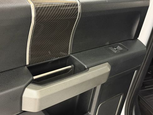 Used 2019 Ford F150 Raptor w/ Equipment Group 802A Luxury image 43