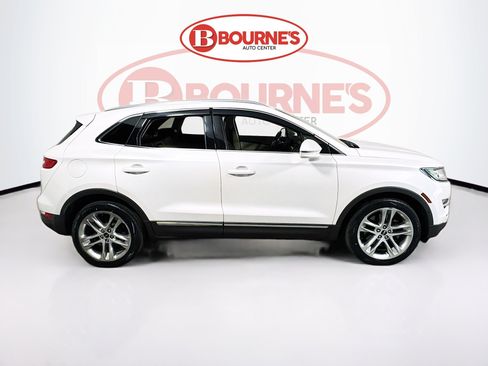 Used 2017 Lincoln MKC Reserve AWD/4WD image 12