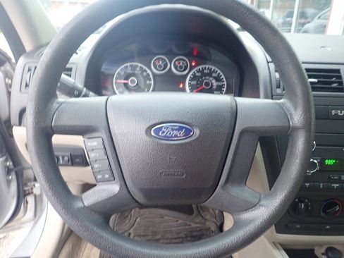 Used 2009 Ford Fusion S image 6