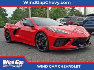 Used 2021 Chevrolet Corvette Stingray Premium Cpe w/ Z51 Performance Package RWD video 1