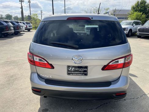 Used 2012 MAZDA MAZDA5 Sport FWD image 4