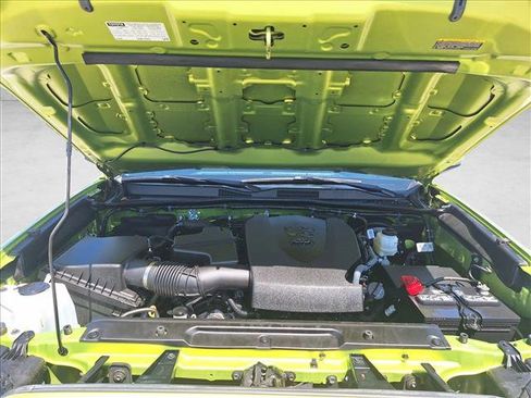 Used 2023 Toyota Tacoma TRD Off-Road w/ Black Out Package (TMS) RWD image 21