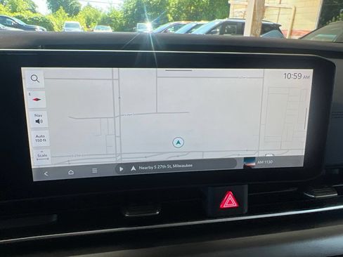 Certified 2025 Kia Carnival SX w/ SX Dark Edition Package FWD image 55