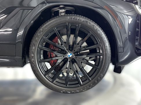Used 2026 BMW X6 xDrive40i AWD/4WD image 13