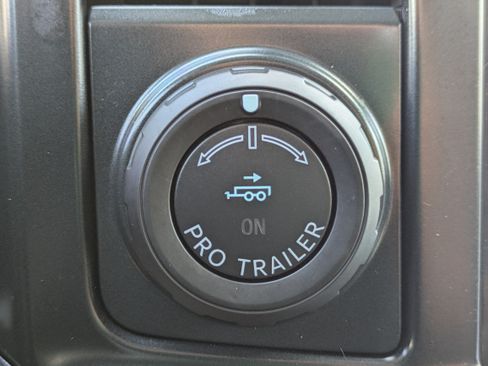Used 2026 Ford F250 Lariat w/ Lariat Ultimate Package AWD/4WD image 66