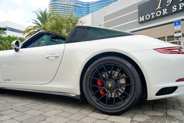 Used 2018 Porsche 911 Targa 4 GTS AWD/4WD image 18