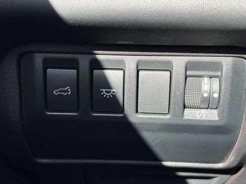 Certified 2023 Subaru Ascent Touring image 17