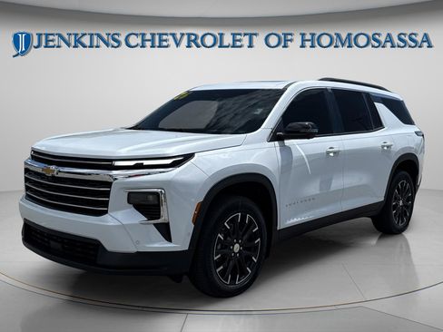 New 2026 Chevrolet Traverse LT w/ Enhanced Driving Package FWD image 9