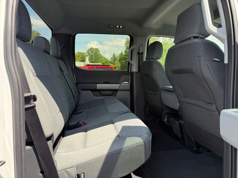 Used 2025 Ford F150 XLT w/ Equipment Group 301A Standard AWD/4WD image 26