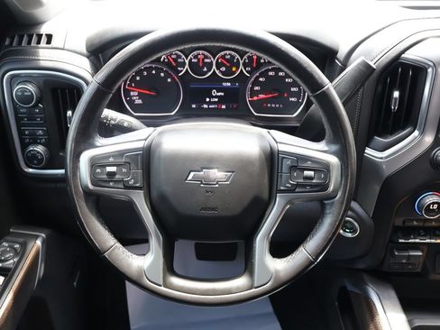 Used 2020 Chevrolet Silverado 1500 LT Trail Boss AWD/4WD image 16