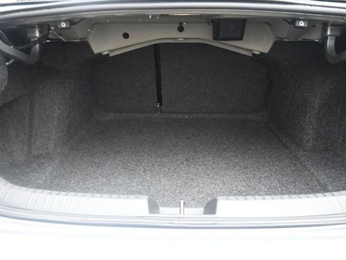 Used 2023 Volkswagen Jetta SE image 23