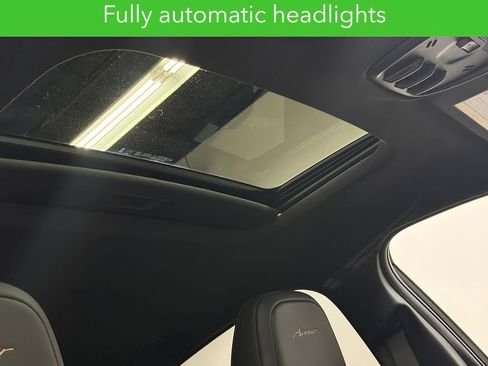 Certified 2025 Buick Envista Avenir FWD image 25