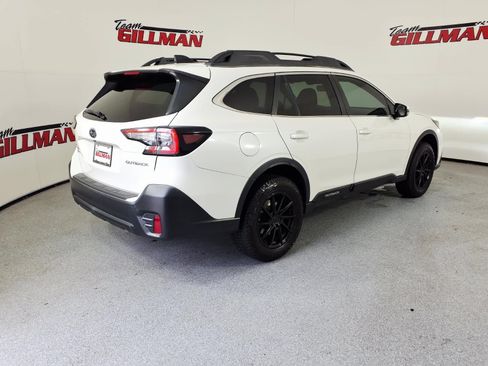 Used 2021 Subaru Outback Premium AWD/4WD image 7