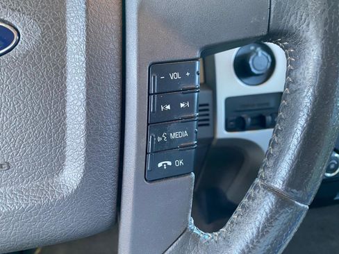 Used 2013 Ford F150 XLT w/ Luxury Equipment Group image 43