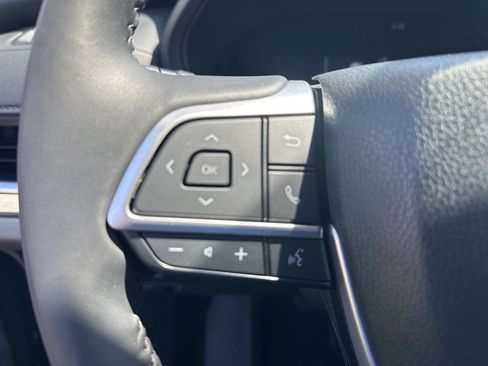 Certified 2026 Toyota Grand Highlander FWD image 8