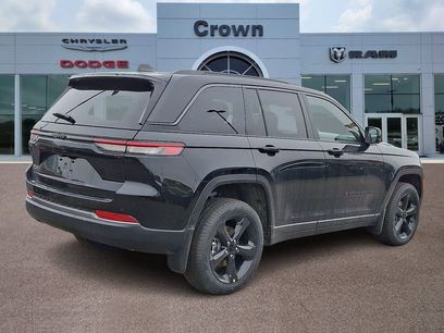 New 2026 Jeep Grand Cherokee Limited w/ Limited Altitude Package
