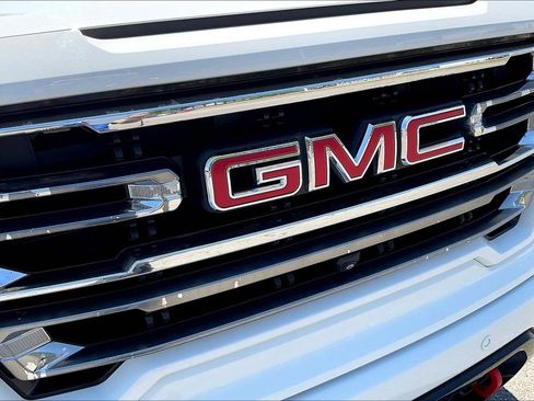 Used 2020 GMC Sierra 1500 AT4 w/ AT4 Premium Package image 29