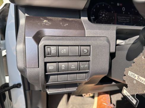Used 2025 Toyota 4Runner TRD Sport Premium RWD image 17