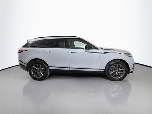 Used 2026 Land Rover Range Rover Velar Dynamic SE AWD/4WD image 4
