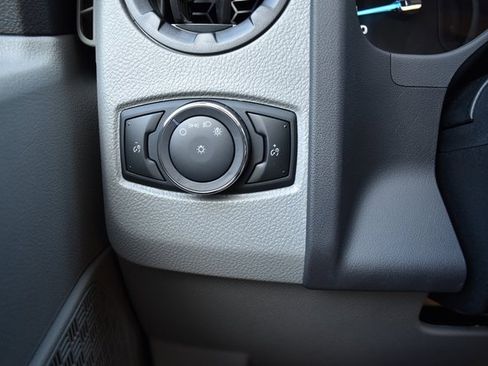 New 2025 Ford E-350 and Econoline 350 Super Duty w/ Driver's Safety Package image 31