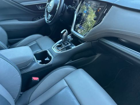 Certified 2024 Subaru Outback Onyx Edition AWD/4WD image 17
