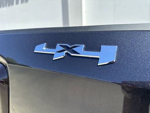 New 2026 GMC Sierra 1500 Elevation image 12