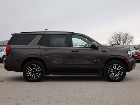 Used 2021 GMC Yukon AT4 AWD/4WD image 7