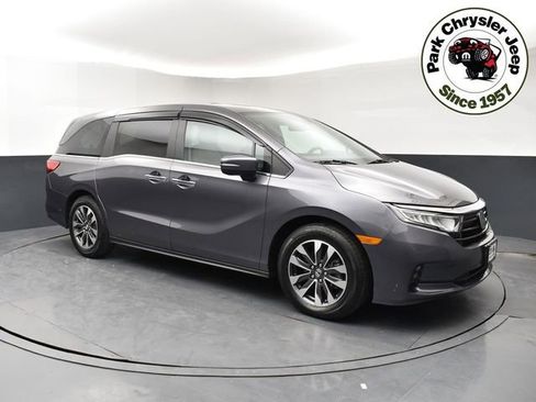 Used 2024 Honda Odyssey EX-L image 1