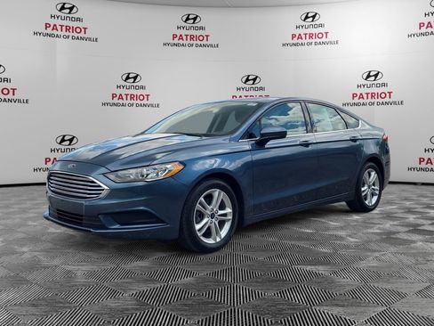 Used 2018 Ford Fusion SE FWD image 7
