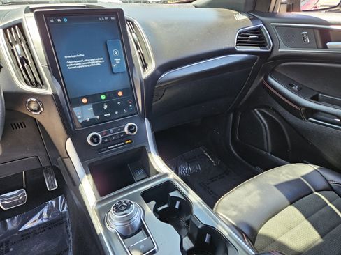 Used 2024 Ford Edge ST-Line AWD/4WD image 19