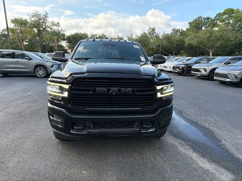 Used 2019 RAM 3500 Laramie AWD/4WD image 2