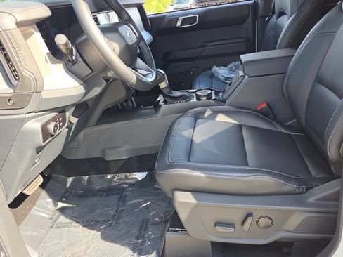 New 2026 Ford Bronco Outer Banks AWD/4WD image 31