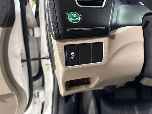 Used 2014 Honda Civic LX image 18