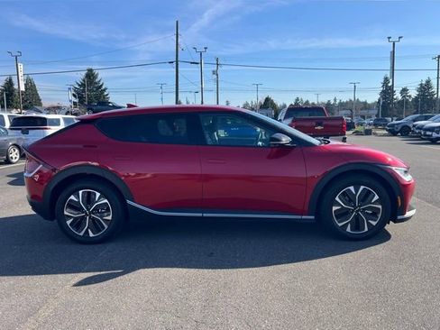 Used 2024 Kia EV6 Light image 8