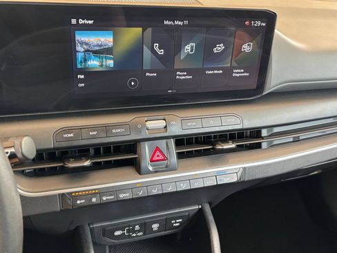 Used 2025 Kia K4 FWD image 16