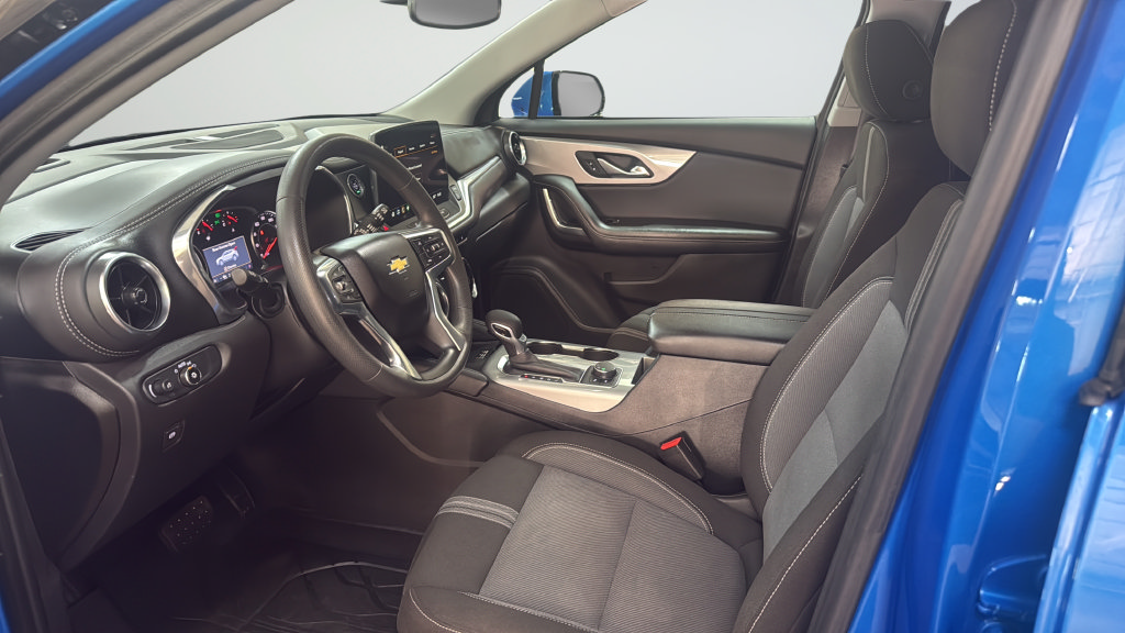 Certified 2024 Chevrolet Blazer LT w/ Convenience Package FWD image 19